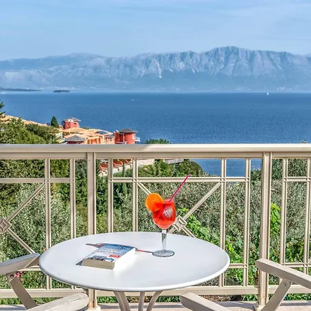Anemoni Villa *